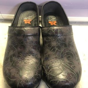 Dansko shoes